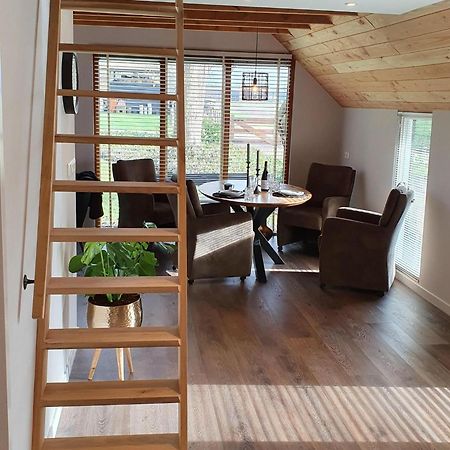 Holiday Home Heeresteeg In Nieuwleusen With Garden De Meele Eksteriør bilde