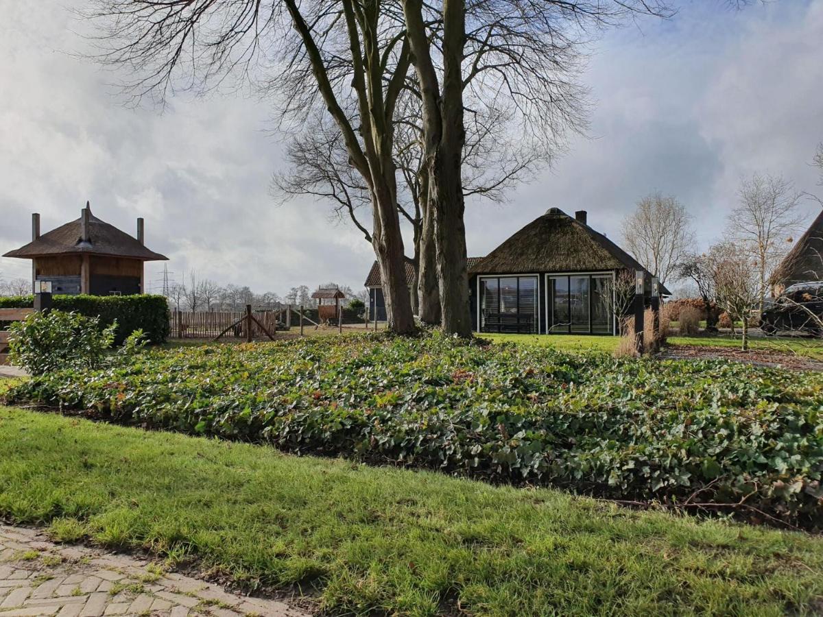 Holiday Home Heeresteeg In Nieuwleusen With Garden De Meele Eksteriør bilde